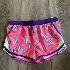 Under armour girls shorts perfect for any sport practice